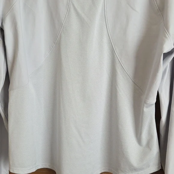 Under Armour Womens Light Gray Quarter-Zip Pullover - Picture 8 of 9